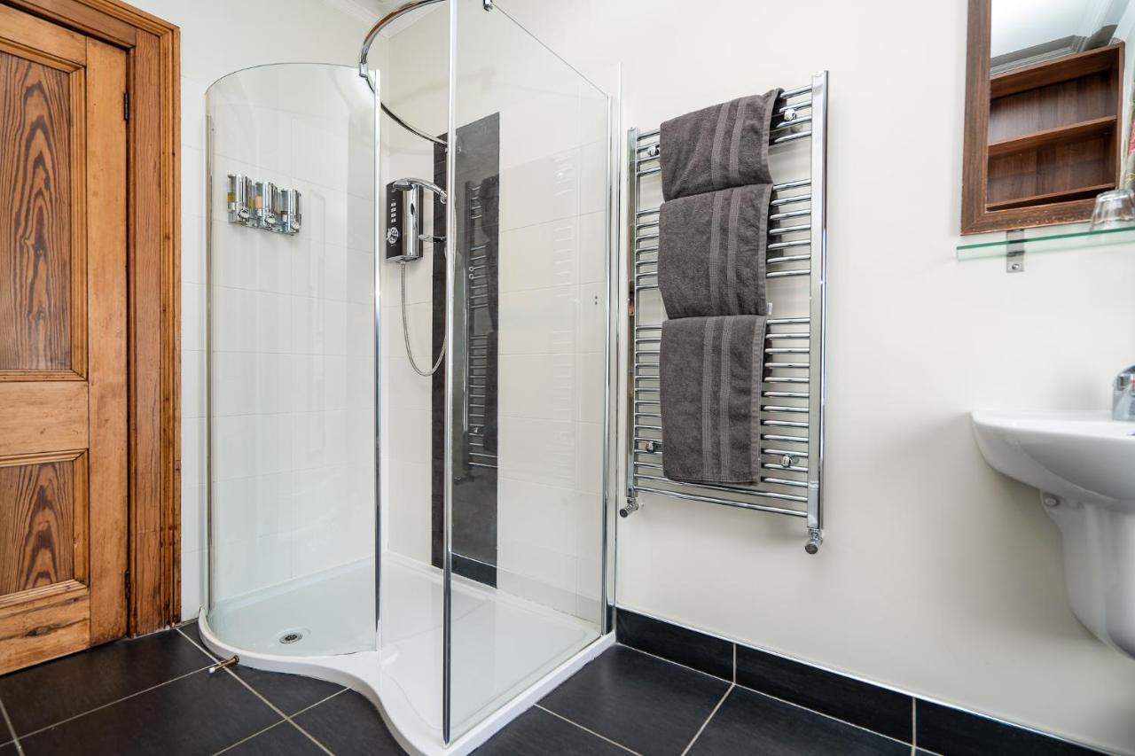 Antrim House Guest Rooms & Suites (Adults Only) Portrush Exteriér fotografie