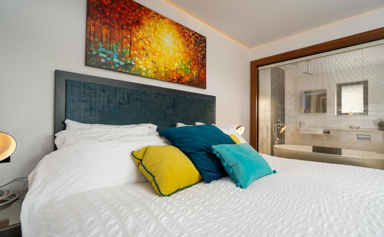 Antrim House Guest Rooms & Suites (Adults Only) Portrush Exteriér fotografie