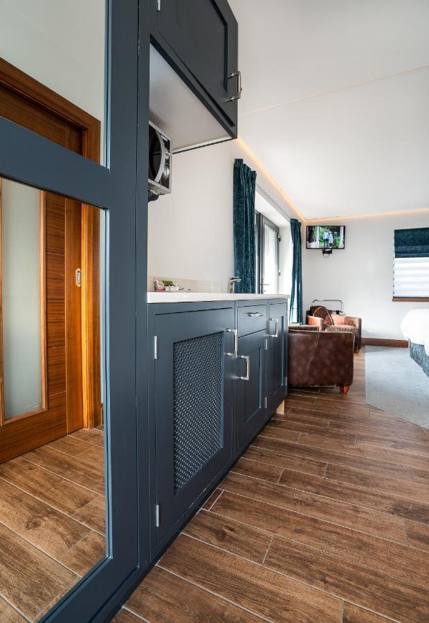 Antrim House Guest Rooms & Suites (Adults Only) Portrush Exteriér fotografie