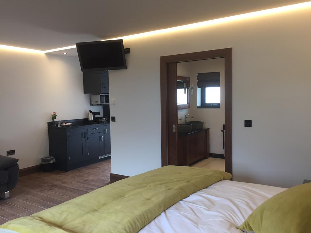 Antrim House Guest Rooms & Suites (Adults Only) Portrush Exteriér fotografie