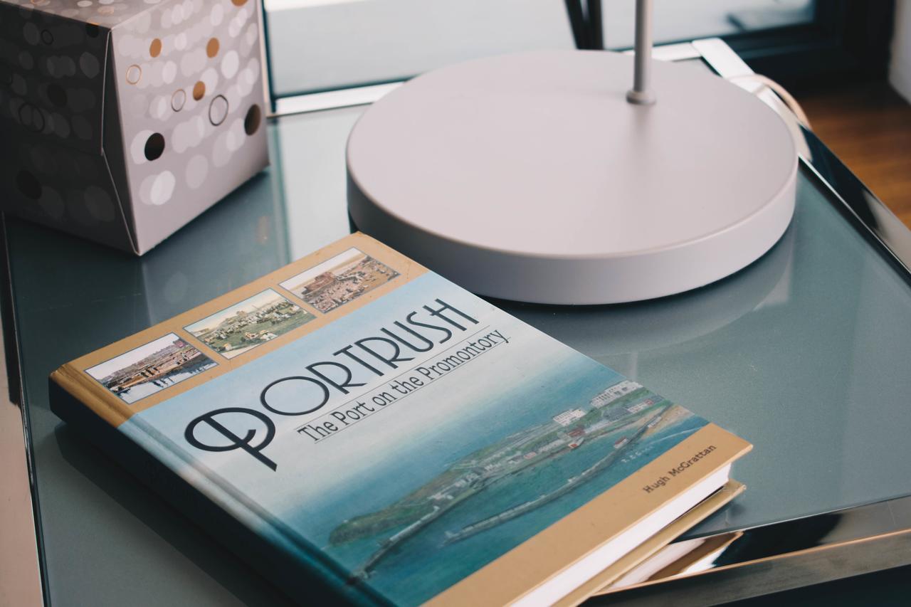 Antrim House Guest Rooms & Suites (Adults Only) Portrush Exteriér fotografie