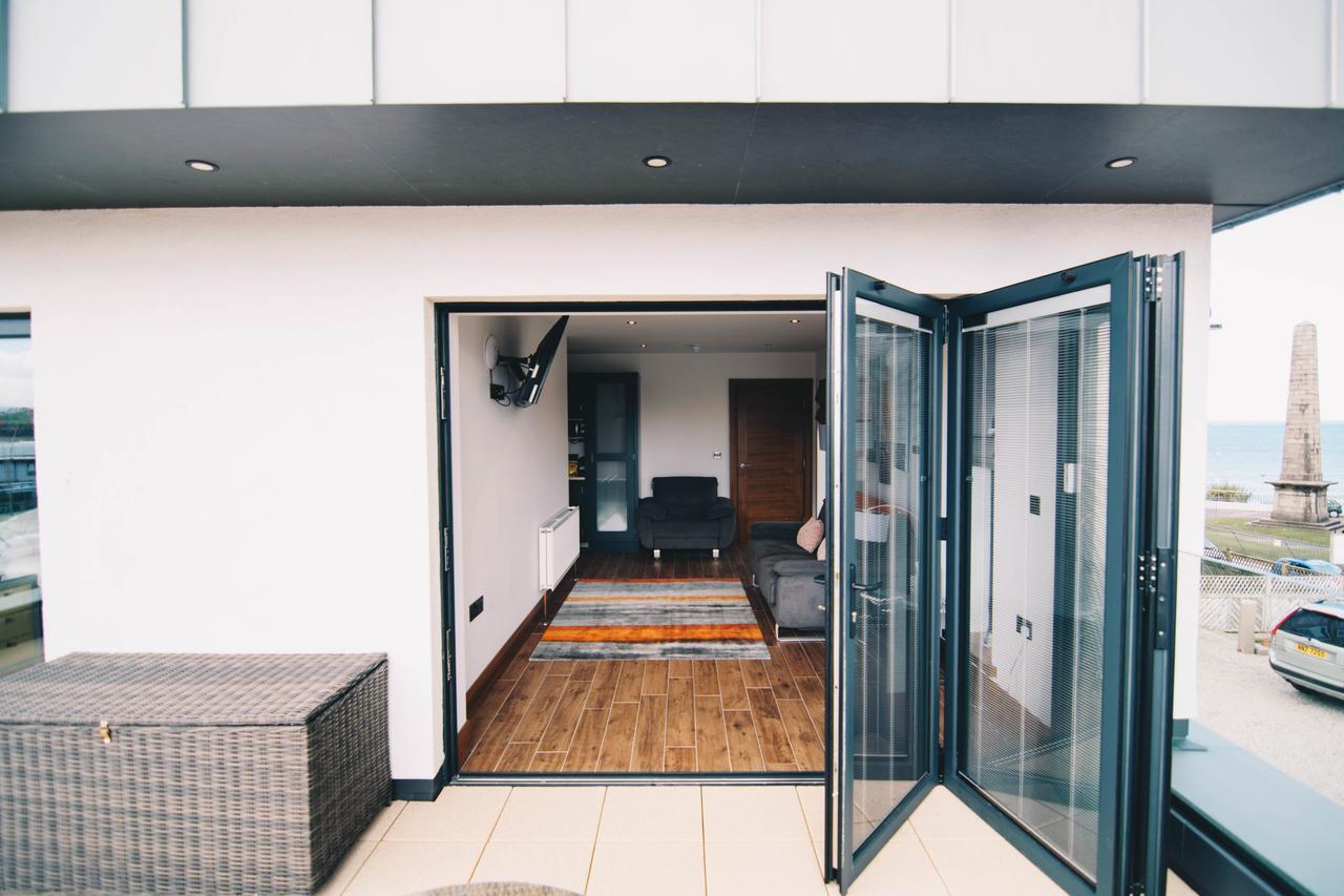 Antrim House Guest Rooms & Suites (Adults Only) Portrush Exteriér fotografie